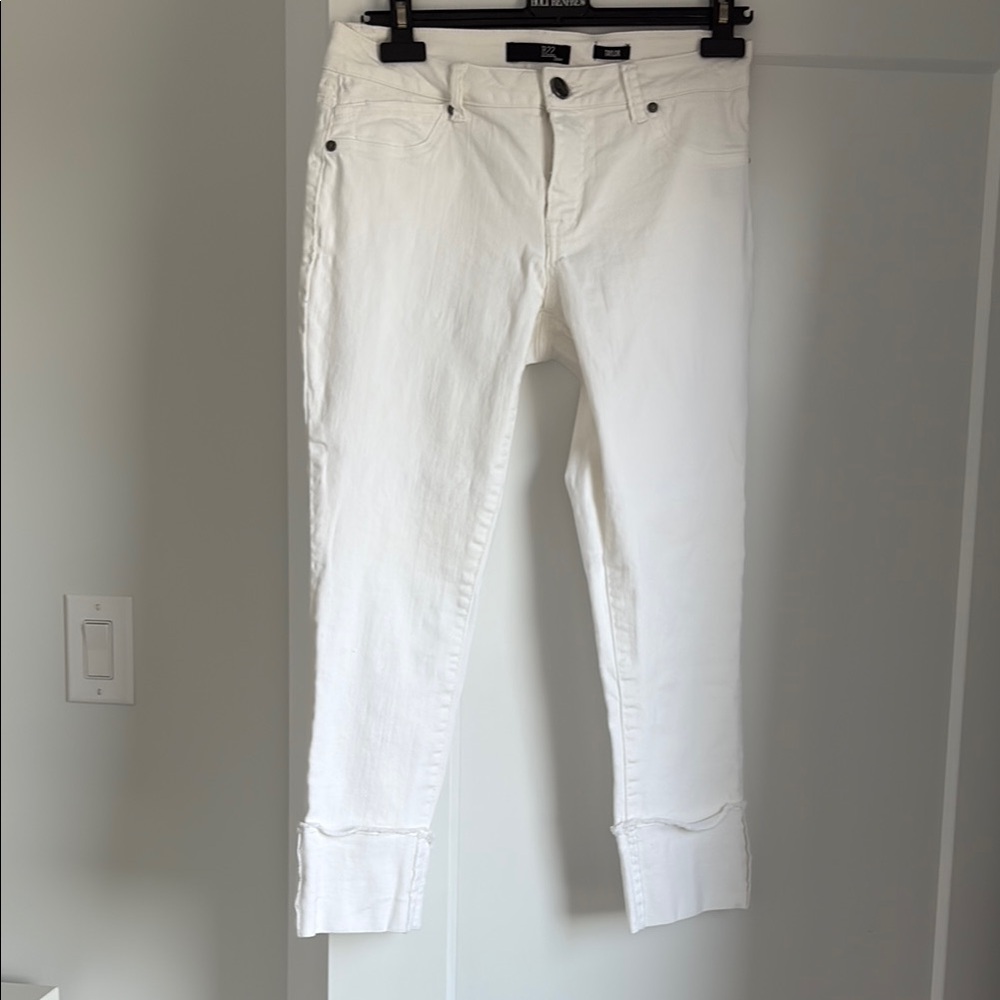 Ladies White Cropped Ankle Denim